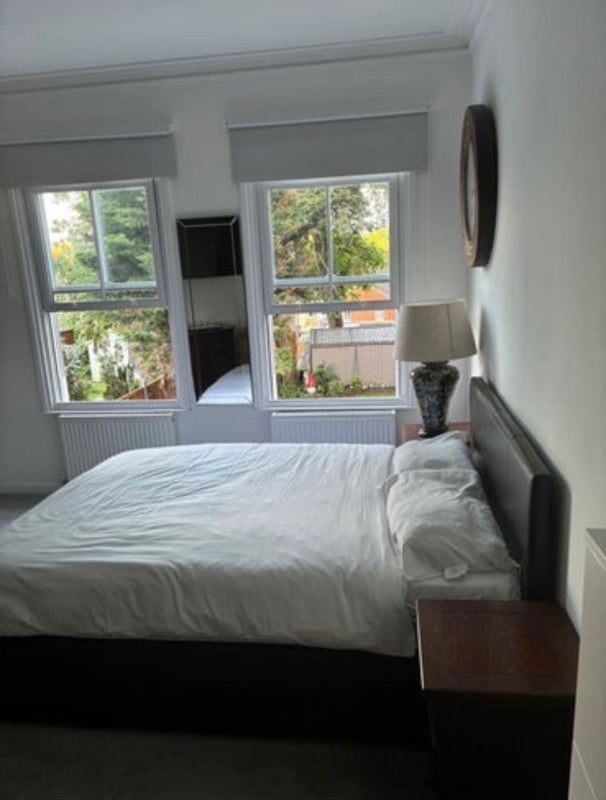 Room Laburnham Road in Maidenhead