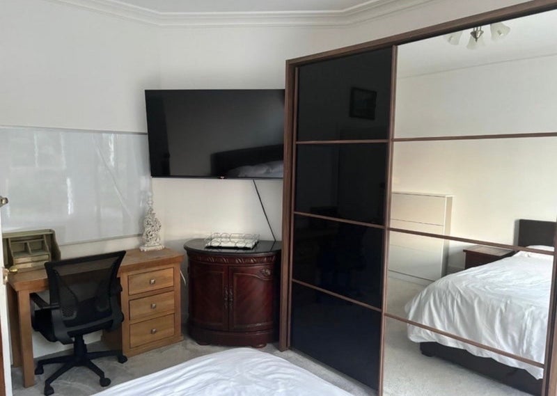Room Laburnham Road in Maidenhead