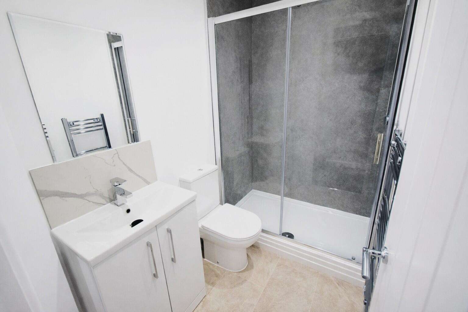 Room The Brent in Dartford