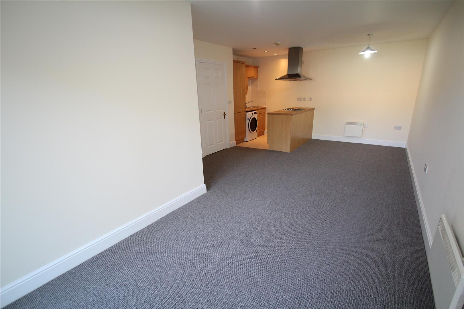 Flat Sovereign Place in Greater London