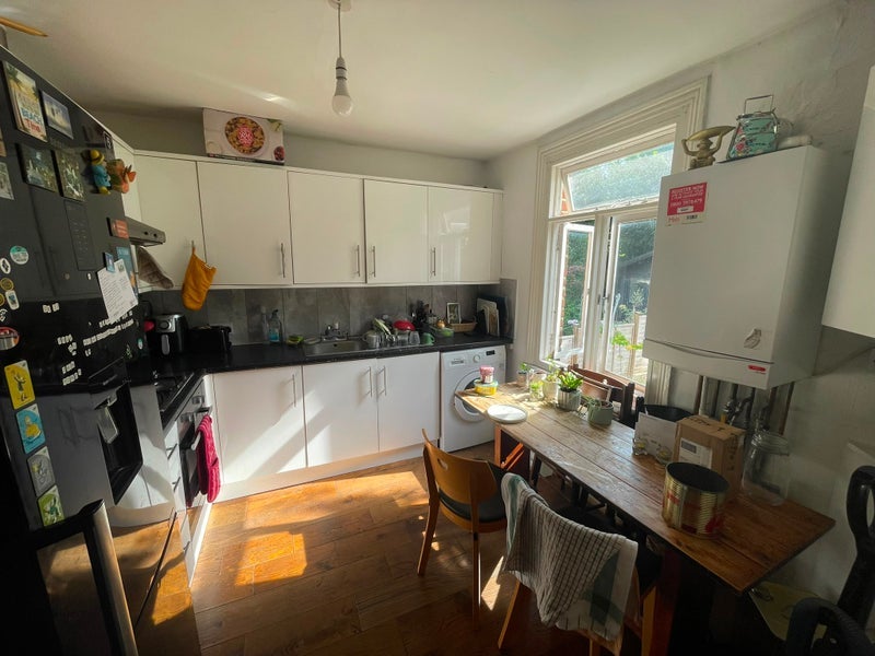 Room Archway Road in Greater London
