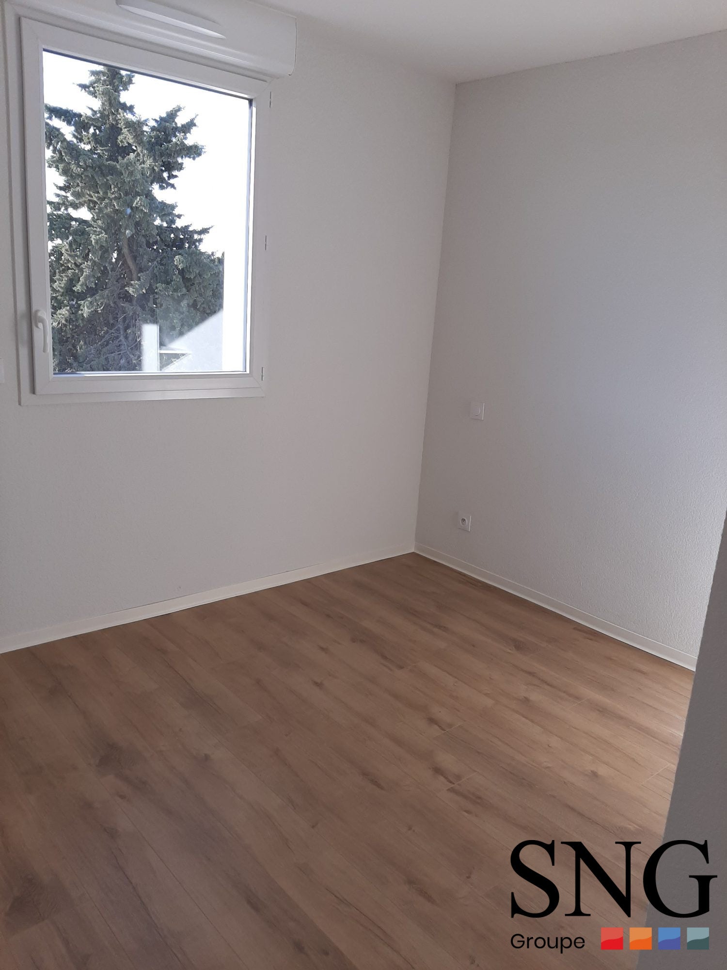 Appartement Rue Jules Raimu à Nîmes