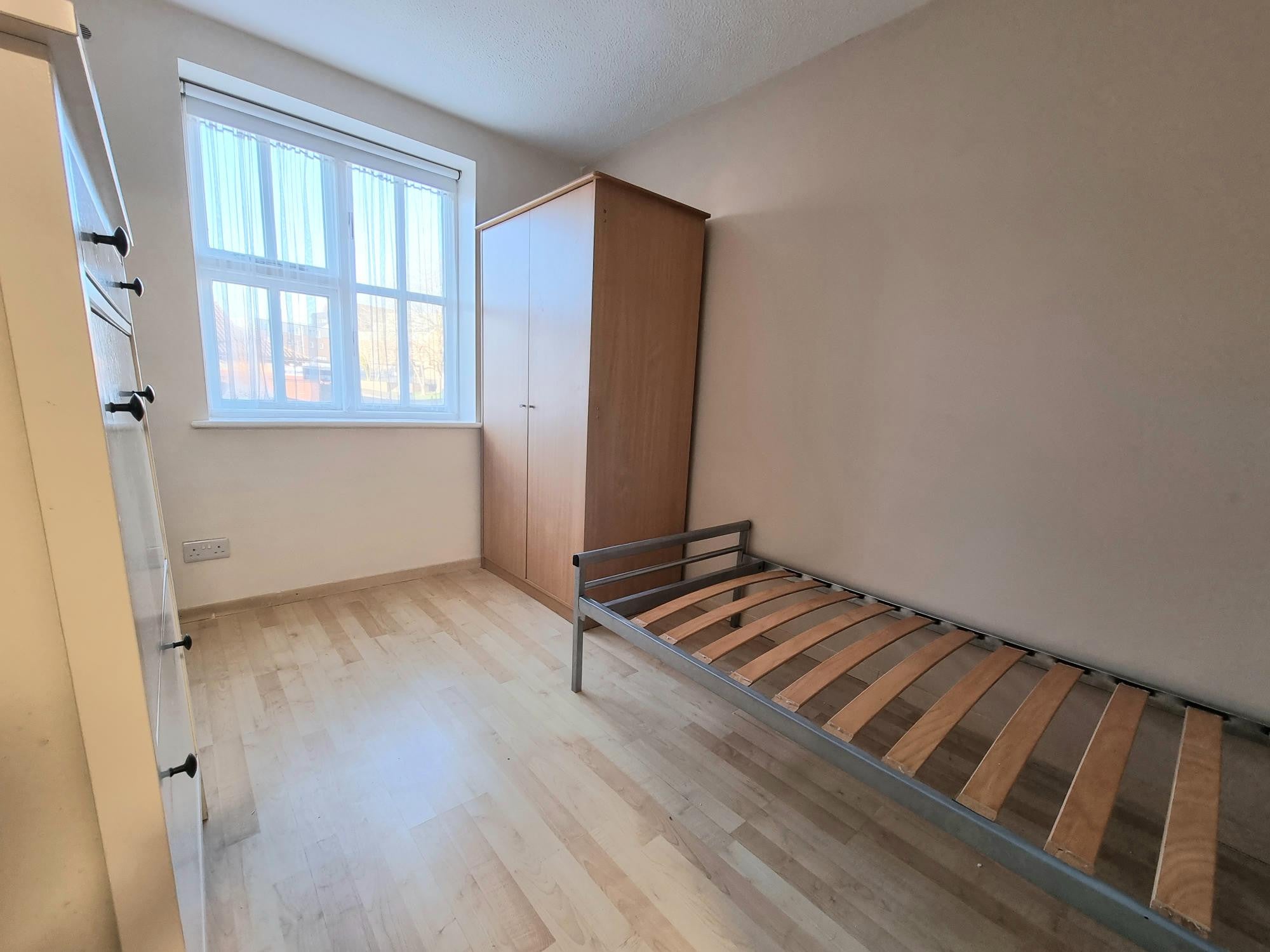 Flat Timber Court in Grays