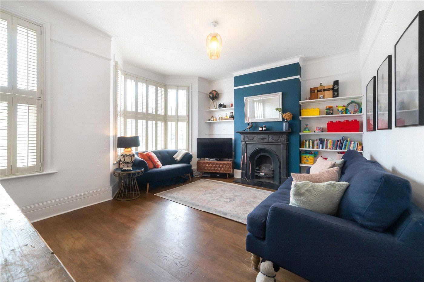 Flat Shenley Road in Greater London