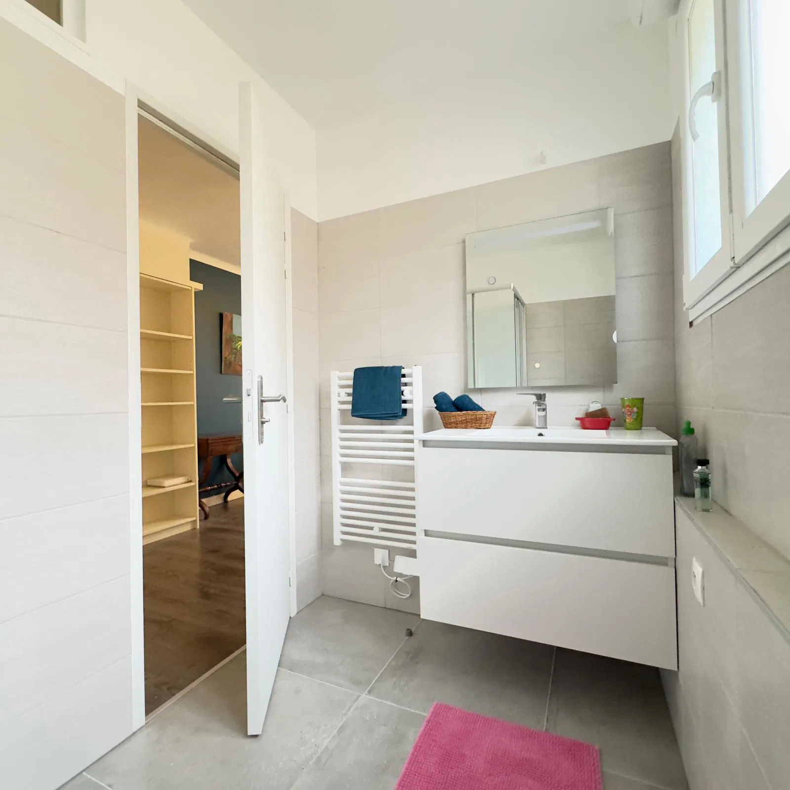 Room Rue aux Ossons in Metz