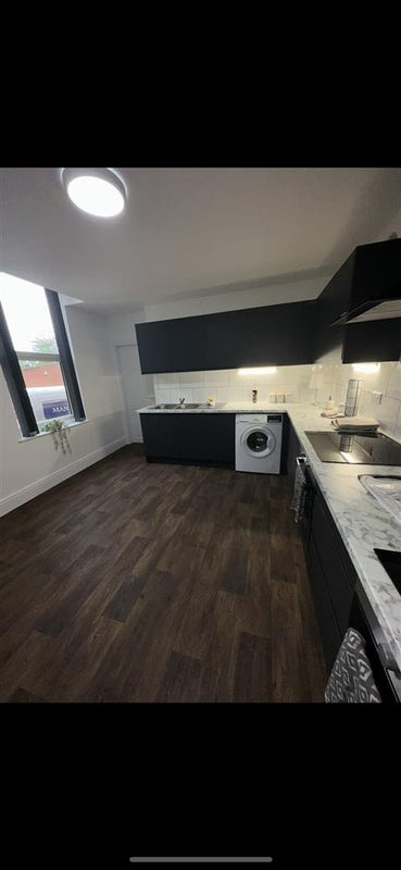 Room Samuel Brunts Way in Mansfield Woodhouse
