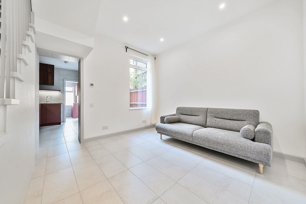 House Christchurch Way in Greater London