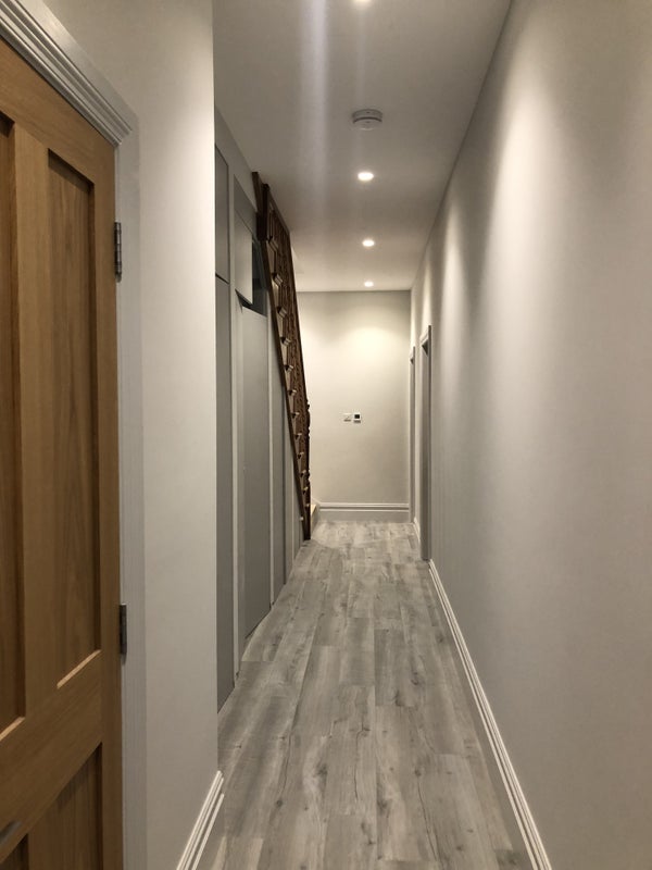 Flat Clarendon Drive in Greater London