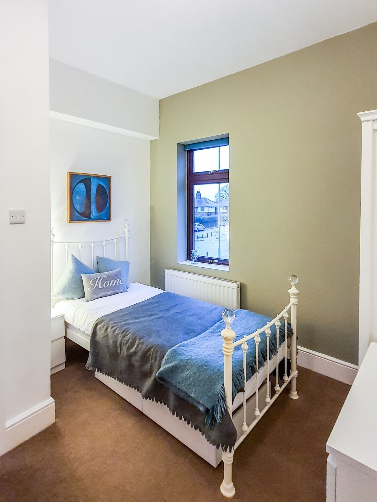 Room London Road in Stoke-on-Trent