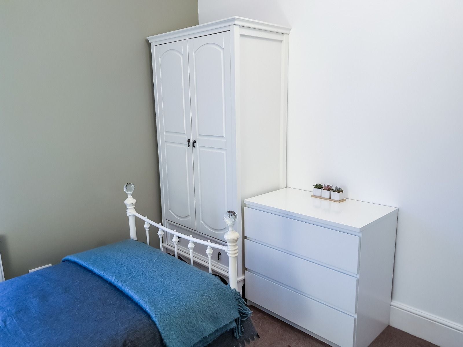 Room London Road in Stoke-on-Trent