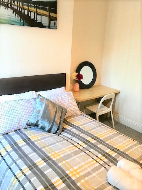 Flat Chillingham Road in Newcastle upon Tyne