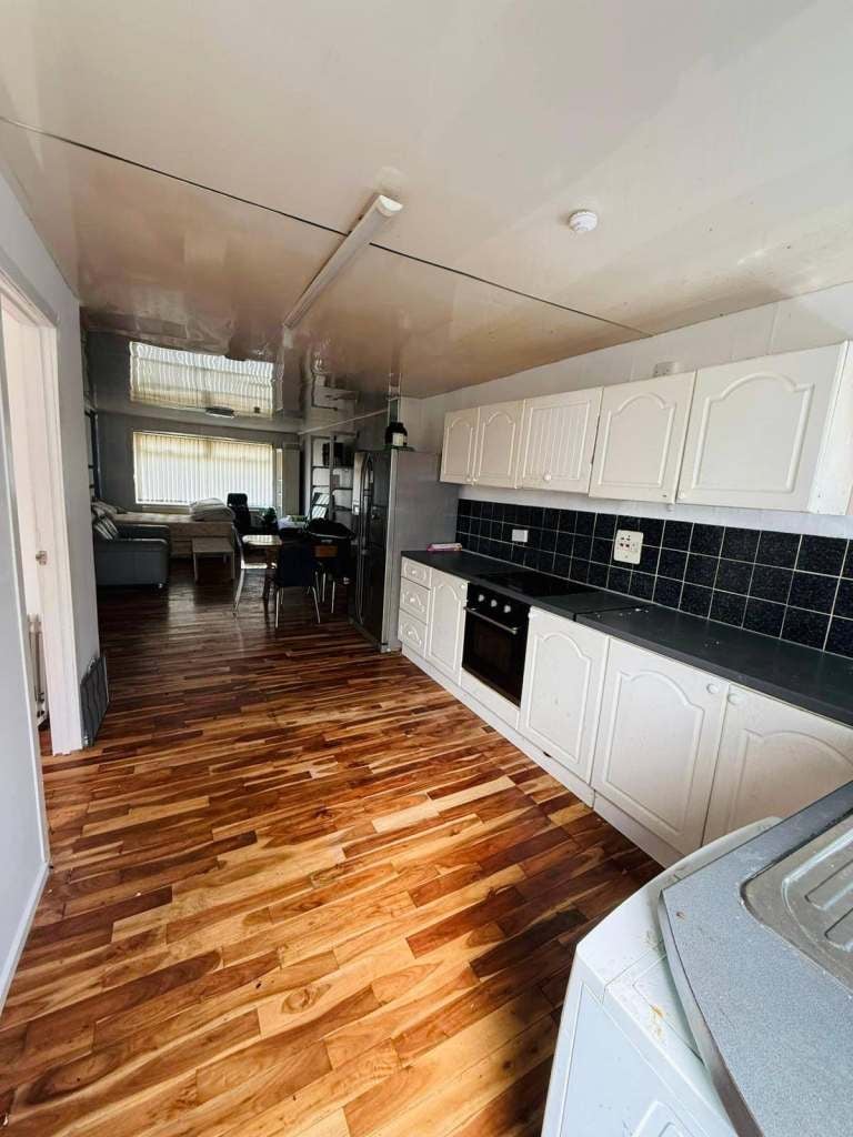 House Gourlay Lane in Glasgow