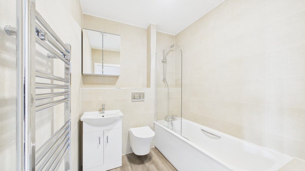 Flat London Road in Surrey Heath