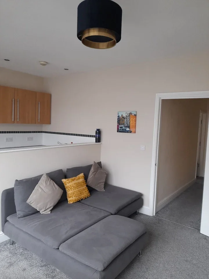 Flat Keys Avenue in Bristol