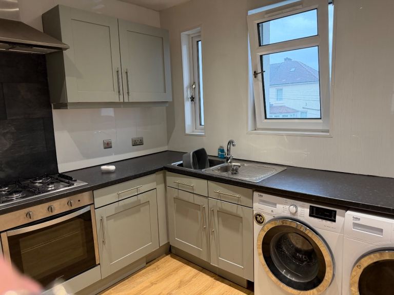 Flat Dunrod Street in Glasgow
