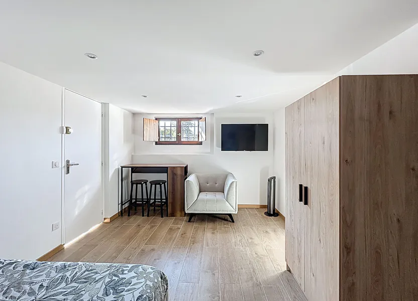 Room Chemin des Campelières in Mougins