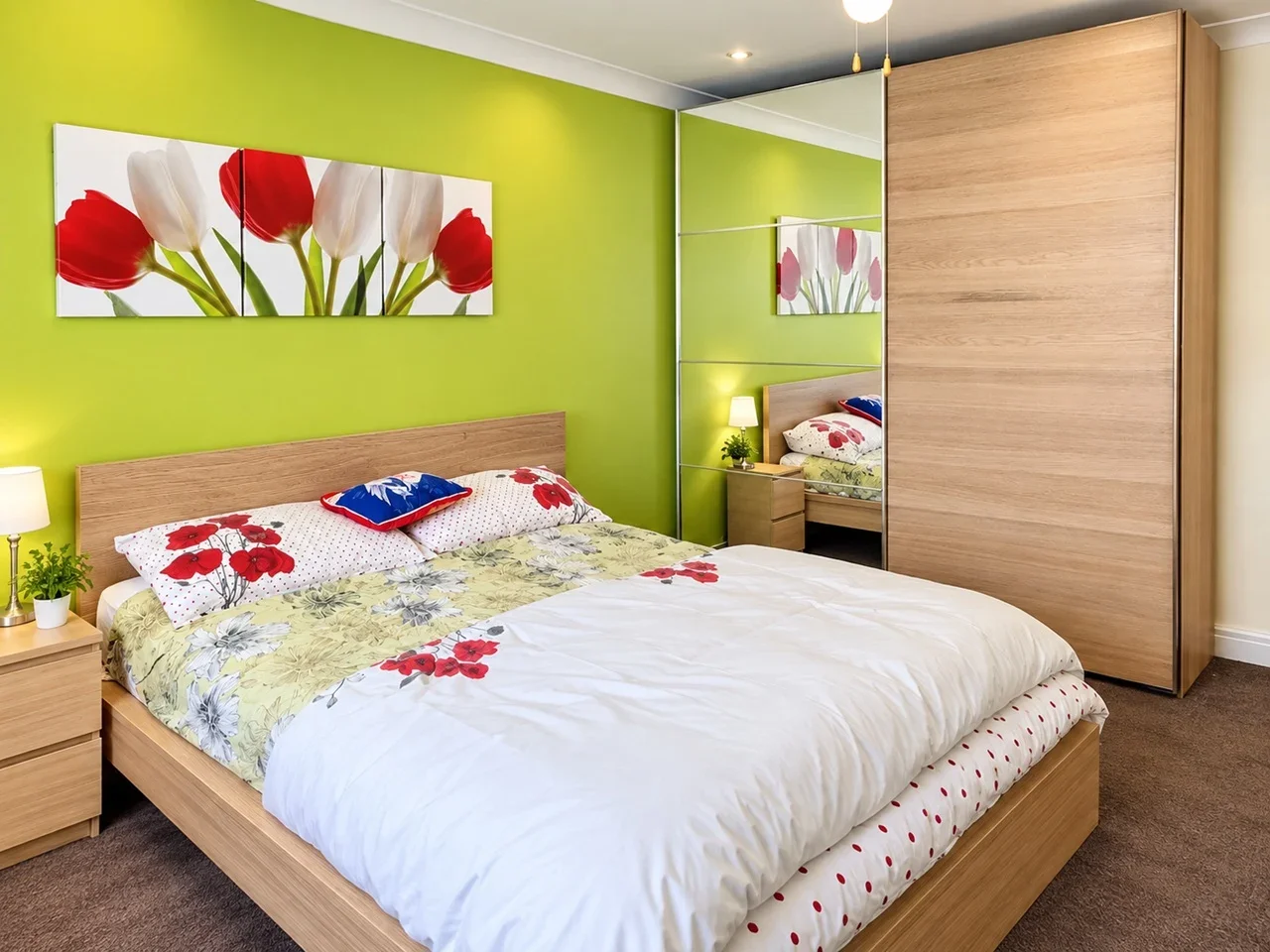 House Lulworth Gardens in Greater London