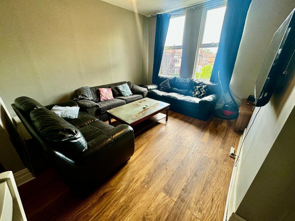 Flat Norman Road in Manchester
