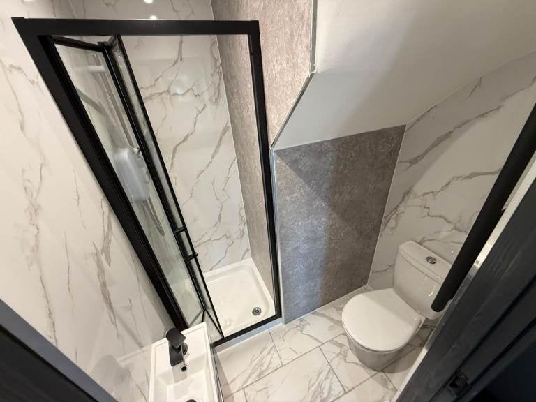 Flat Beatrice Close in Greater London