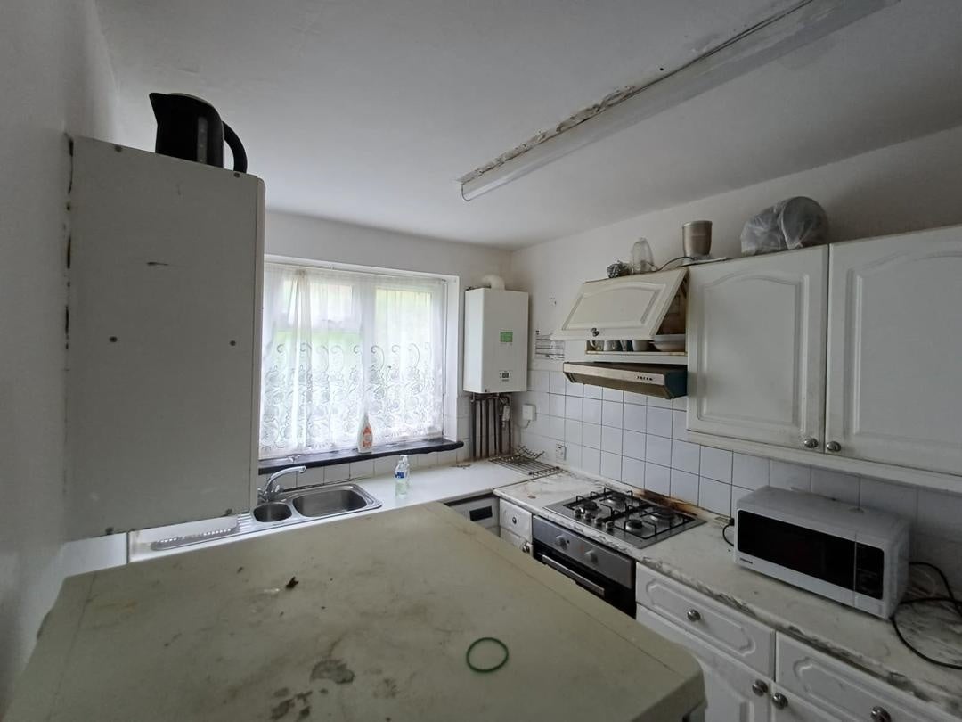 Flat Iona Close in Greater London