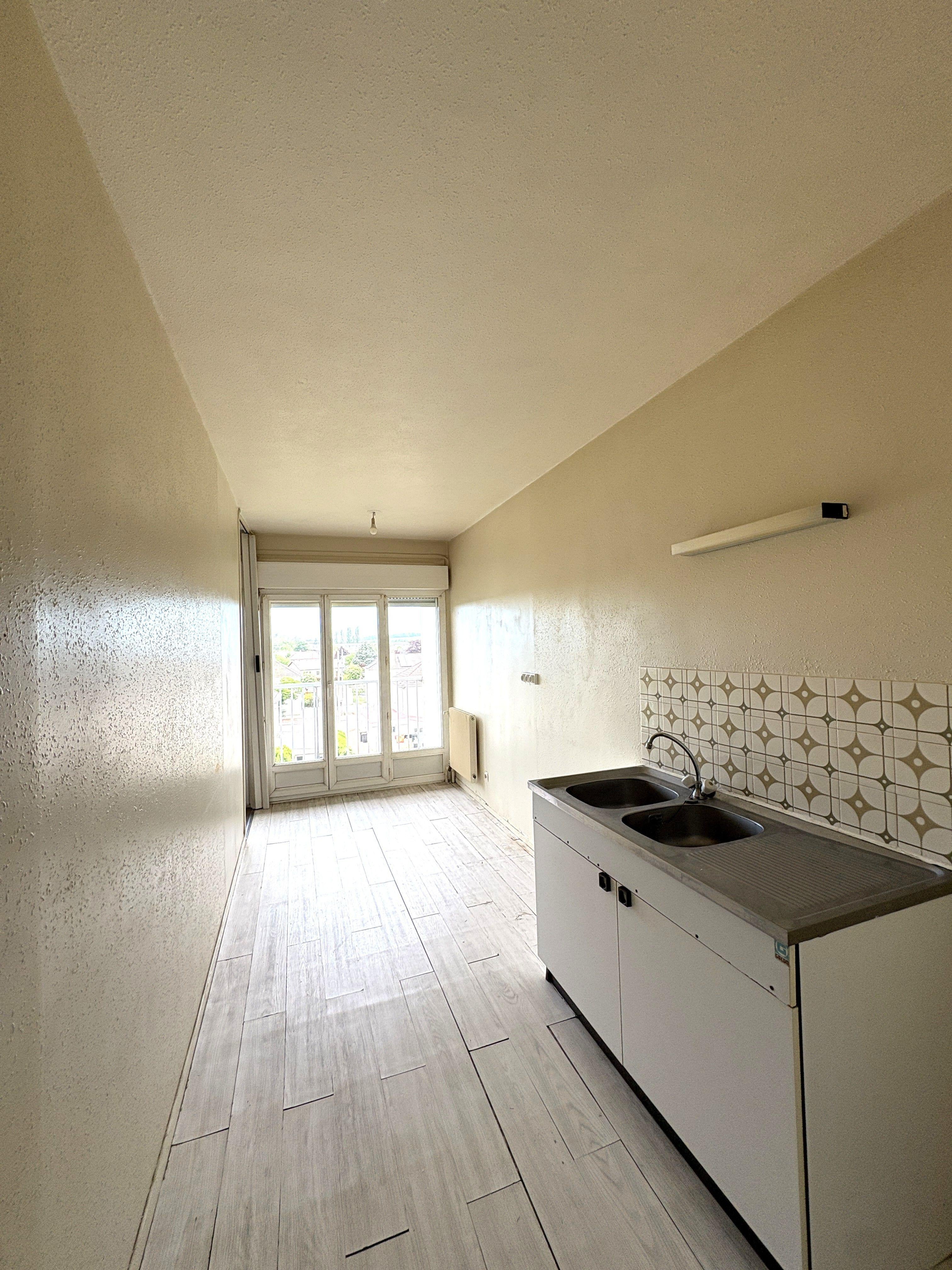 Appartement Rue de Betzdorf à Decize