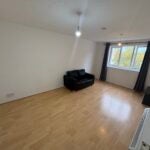 Flat Greenslade Road in Greater London