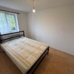 Flat Greenslade Road in Greater London