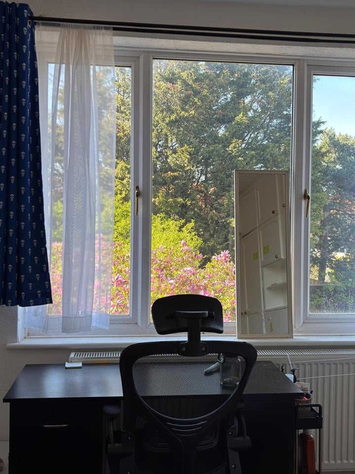 Room Hook Rise North in Greater London