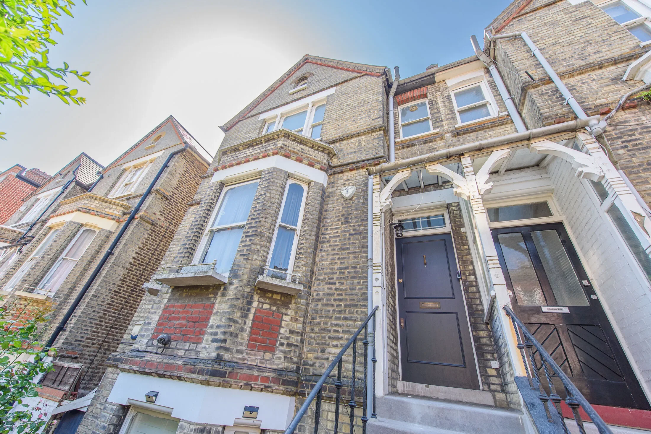 House Narcissus Road in Greater London