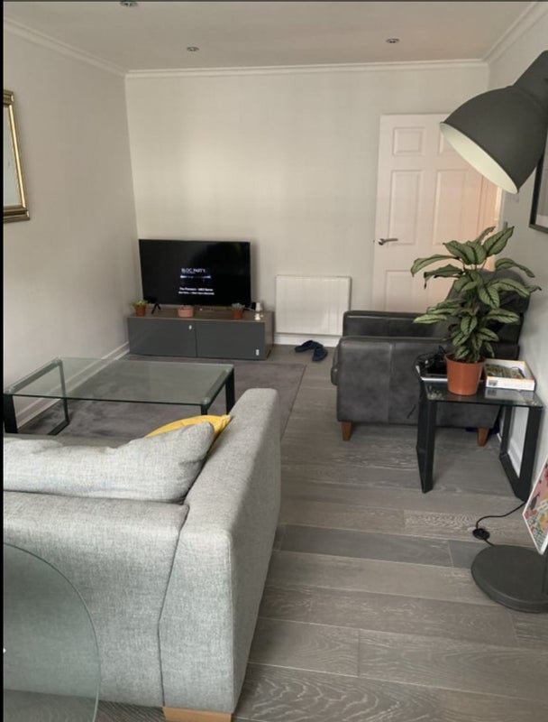 Flat Horton Road in Greater London
