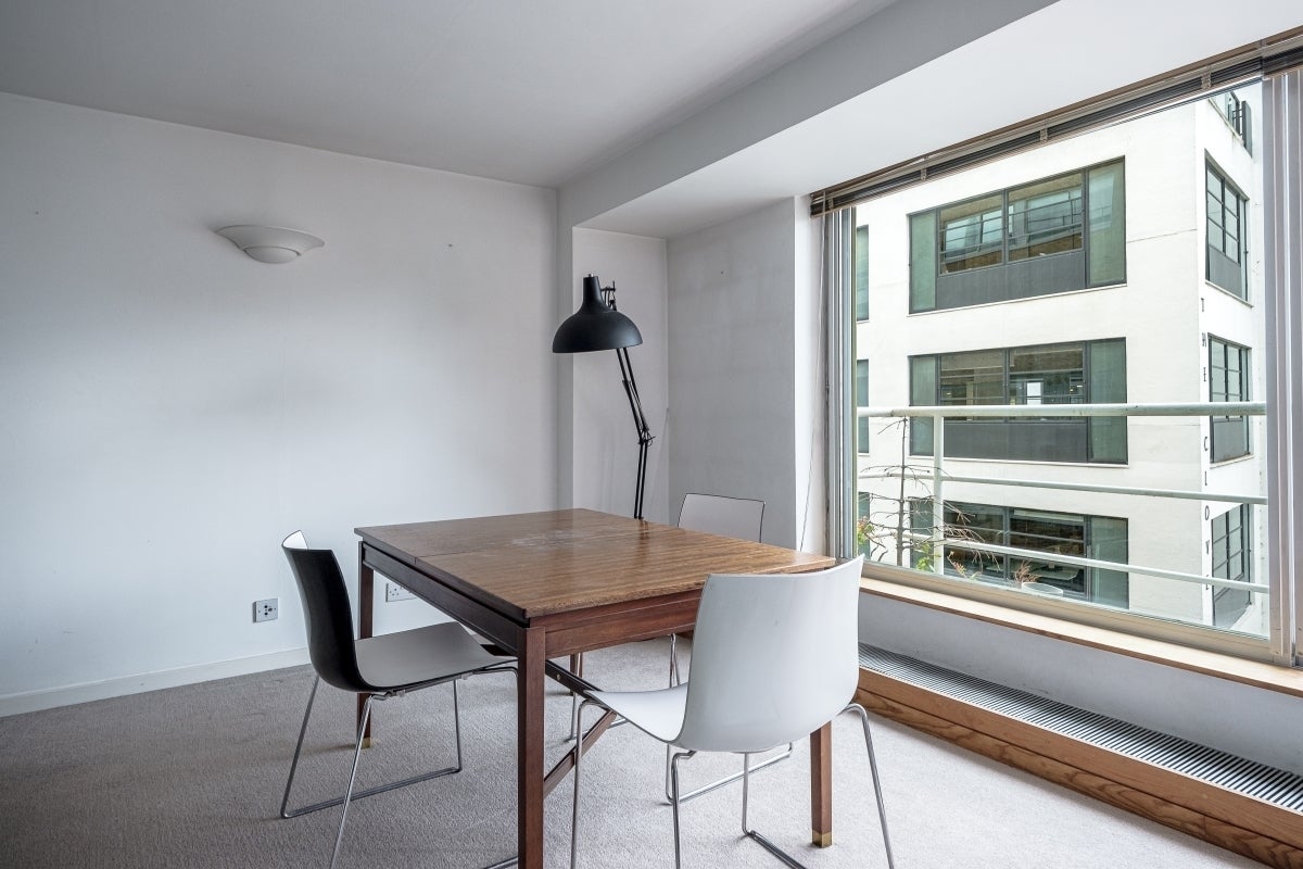Flat Shad Thames in Greater London