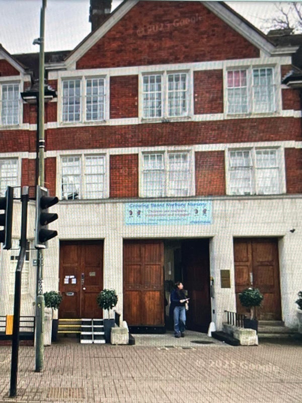 Room London Road in Greater London