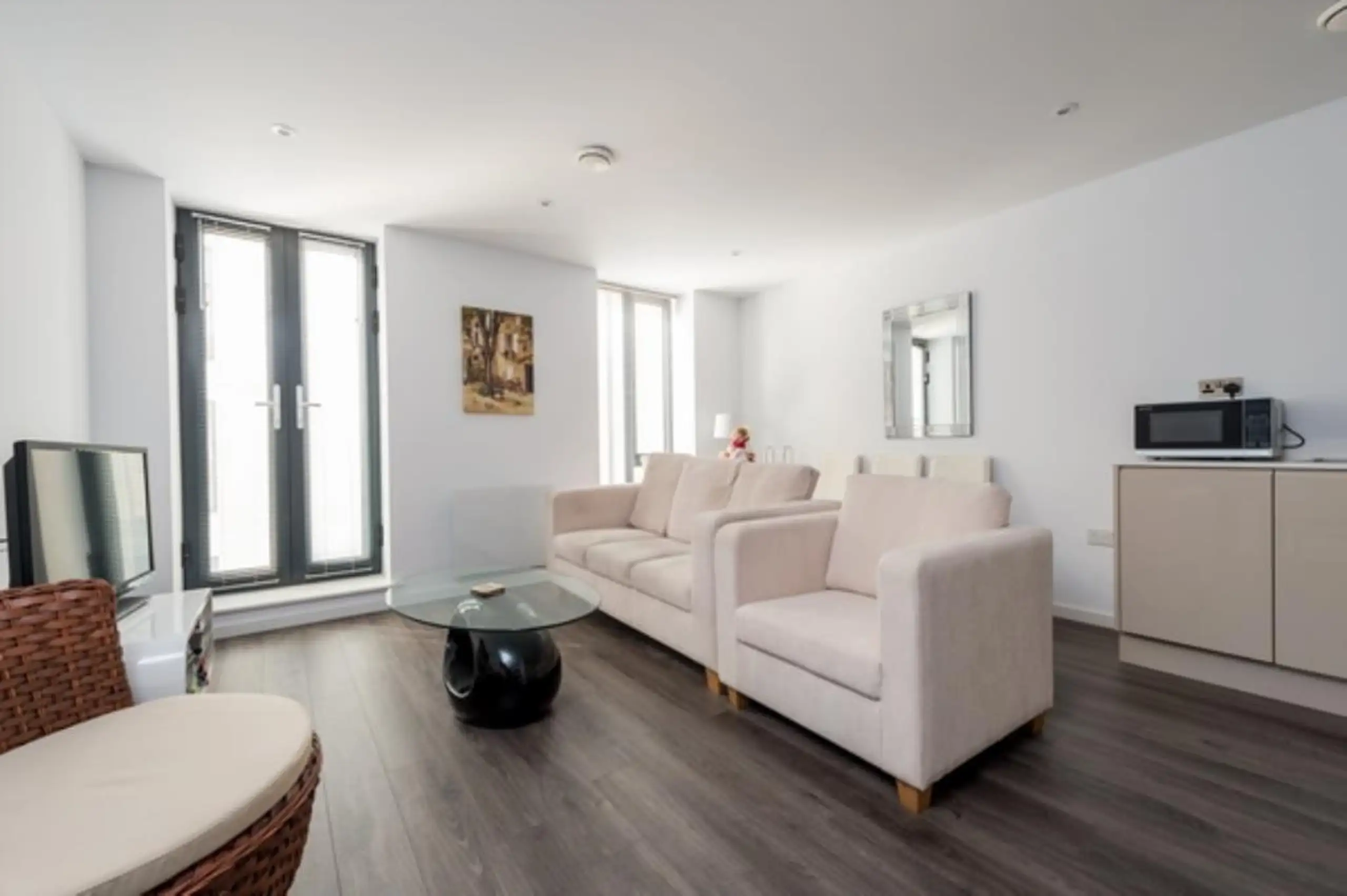 Flat Wenman Road in South Oxfordshire