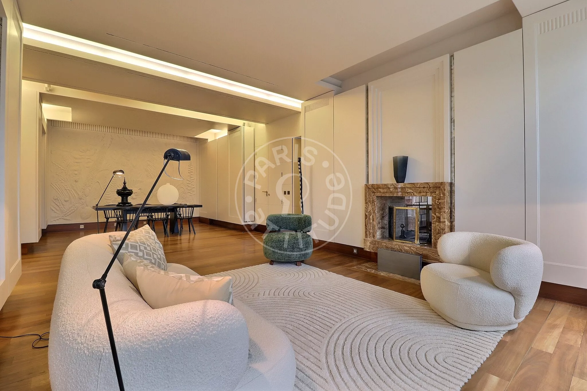 Appartement Avenue Émile Acollas à Paris