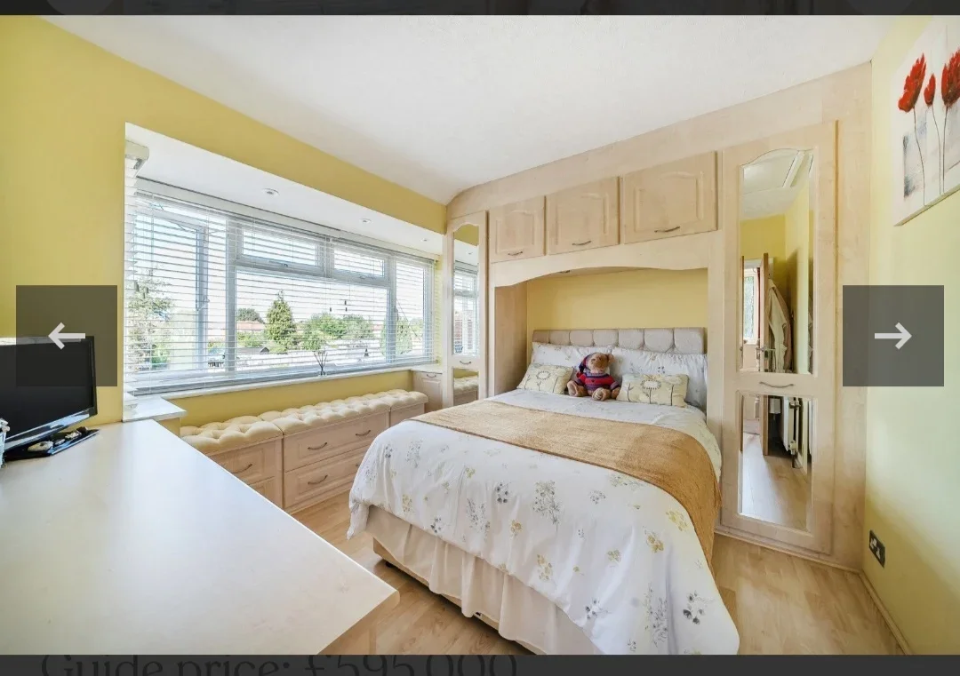 Room Leamington Place in Greater London