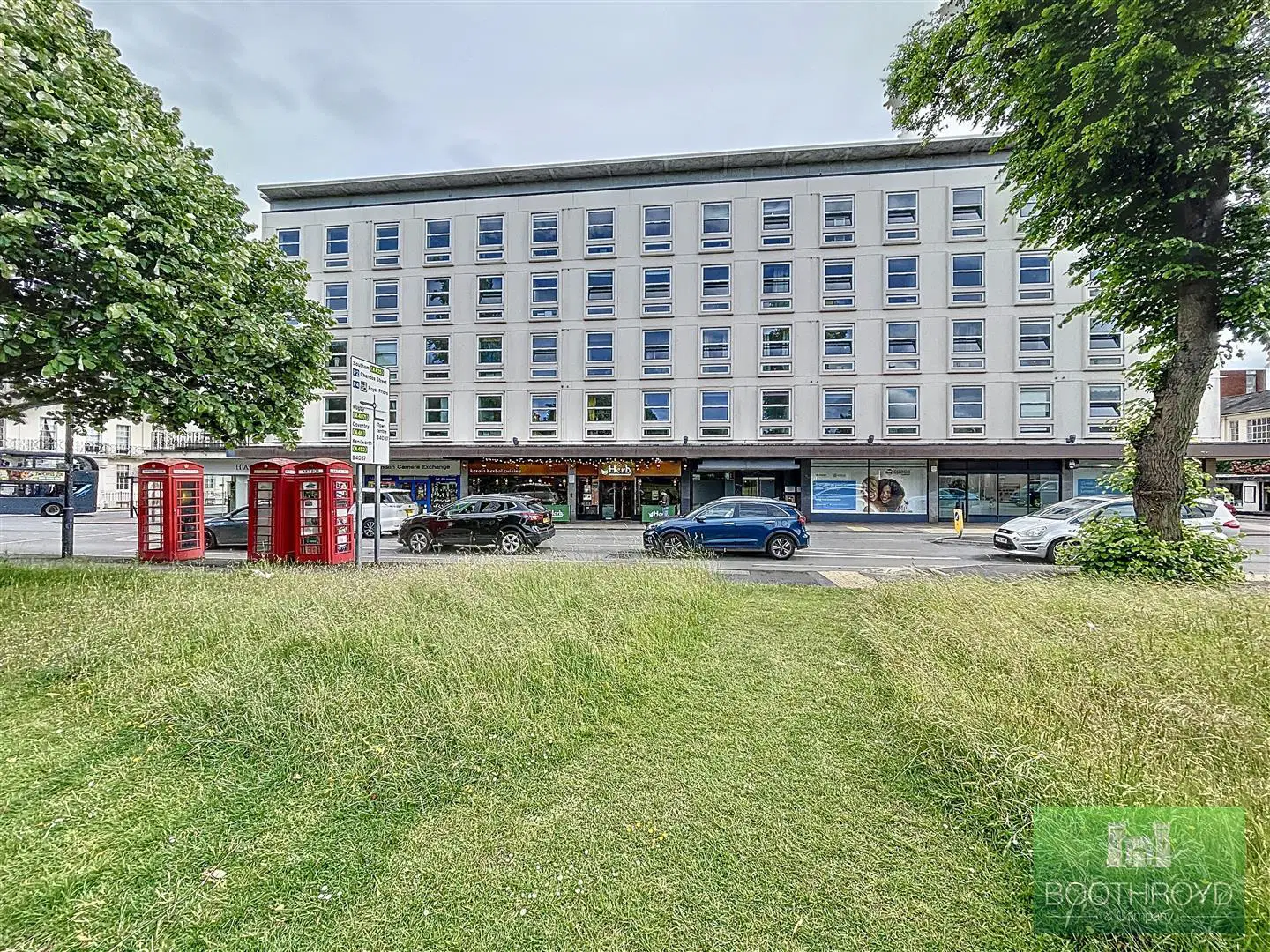 Flat Clarendon Avenue in Royal Leamington Spa
