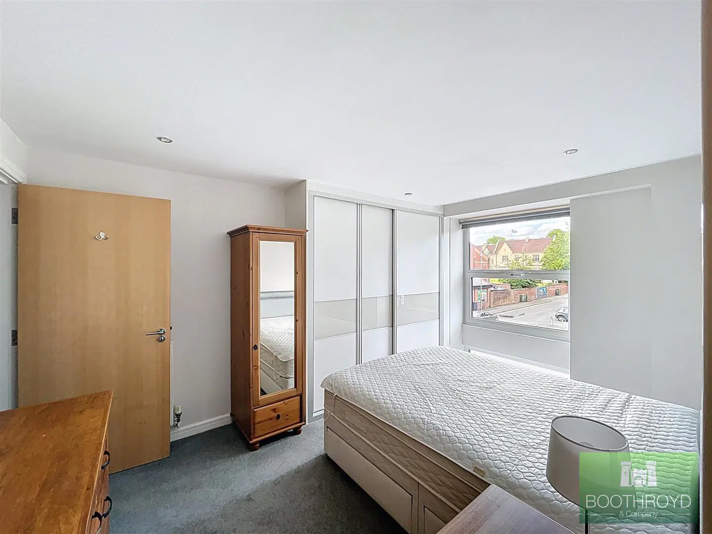 Flat Clarendon Avenue in Royal Leamington Spa