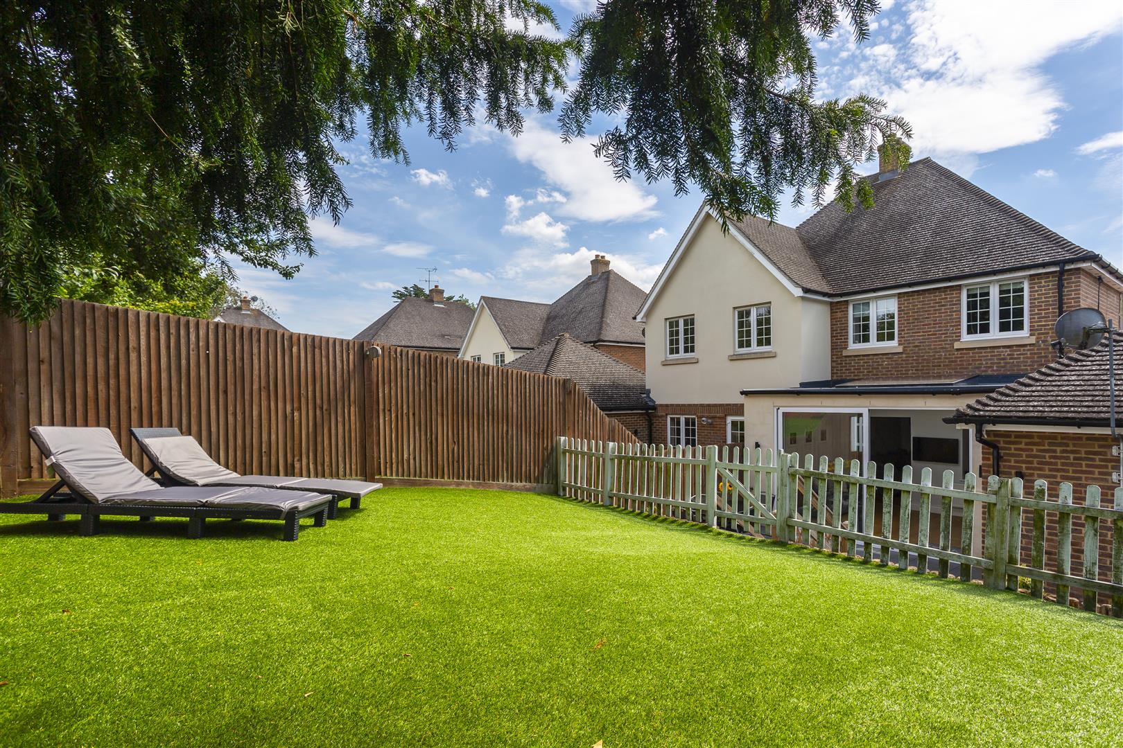 House Willow Close in Reigate and Banstead