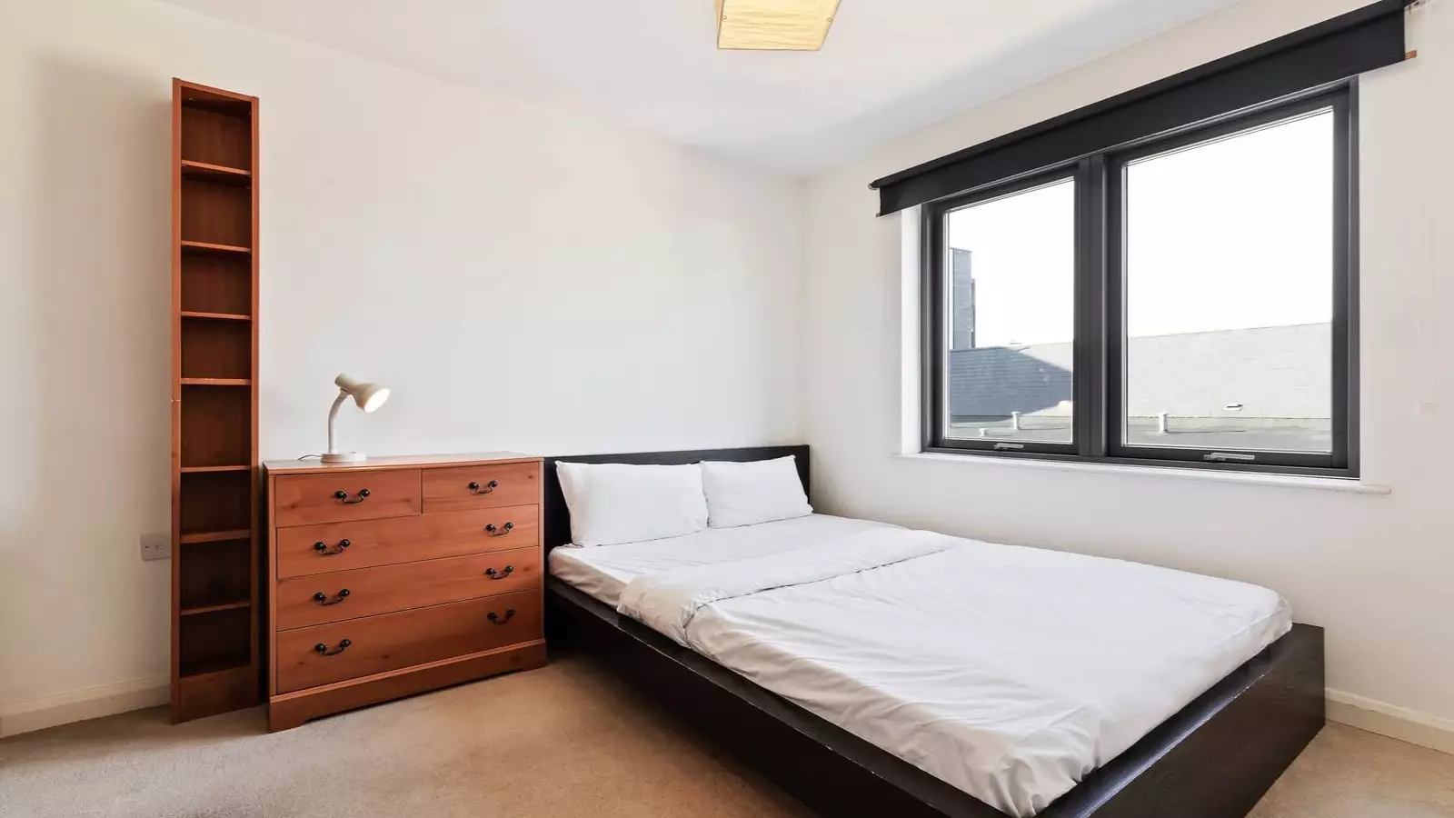 Flat Elgin Avenue in City of Westminster