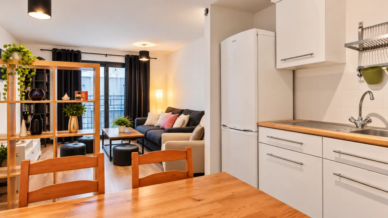 Flat Wiltshire Row in Greater London