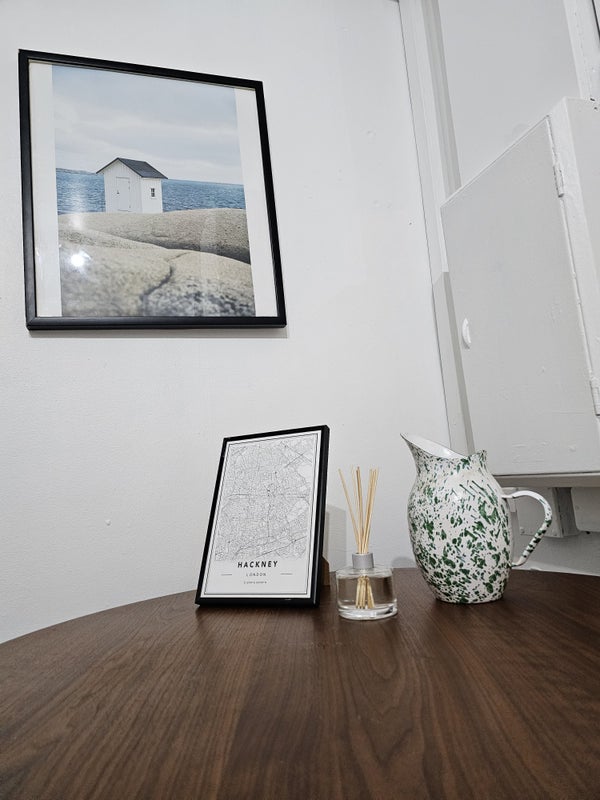 Room Hemsworth Street in Greater London