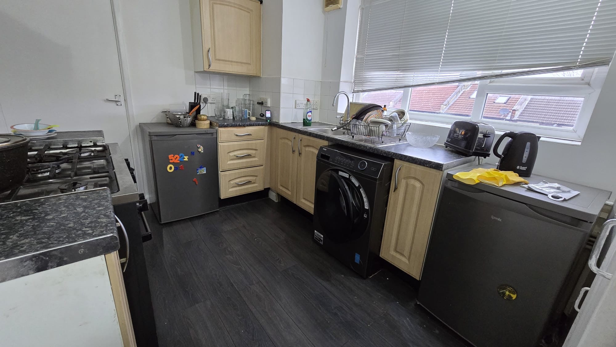 Flat Halley Road in Greater London