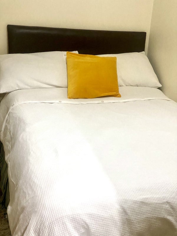 Room Firhill Road in Greater London