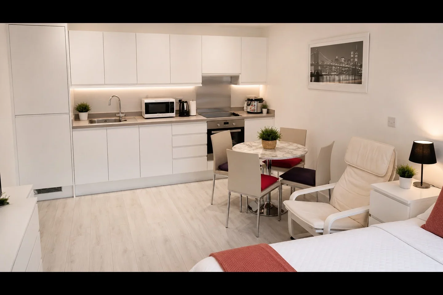 Flat London Road in Borough of Spelthorne