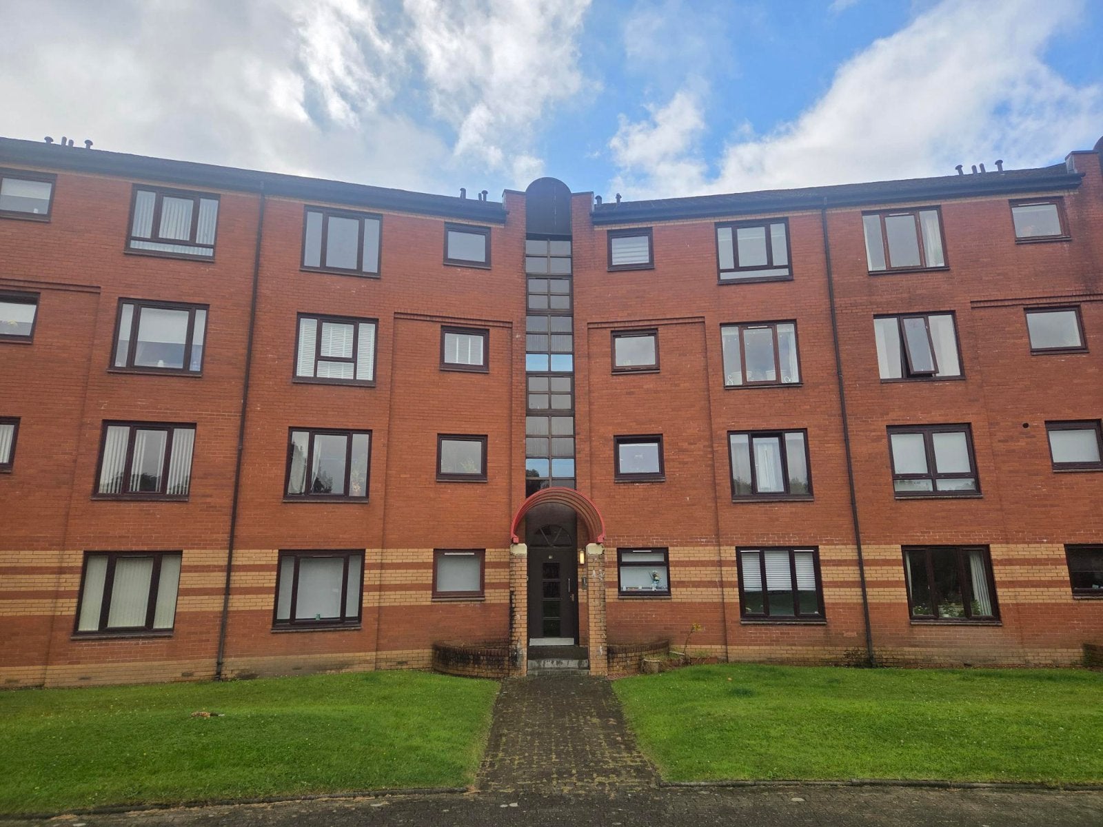 Flat Ayr Street in Glasgow