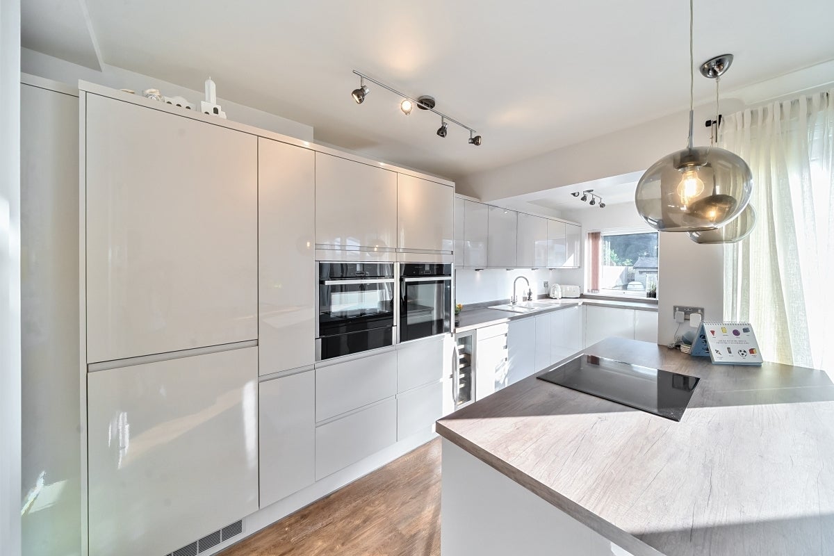 House Colliers in Caterham Valley