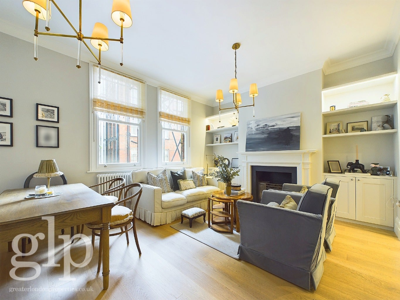 Flat Cheyne Row in Greater London