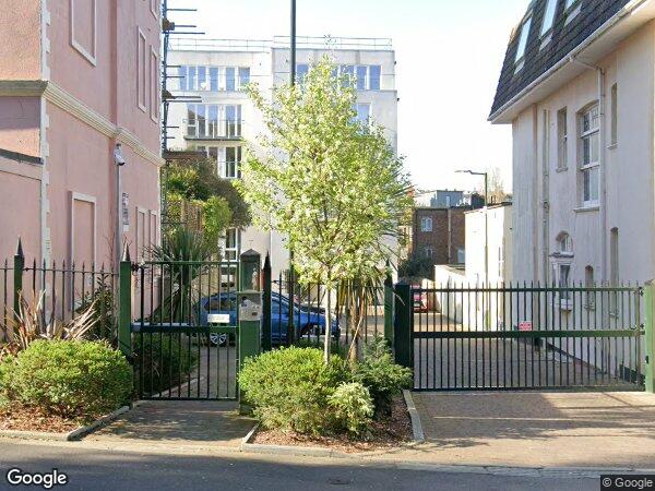 Flat St Stephen's Road in Bournemouth