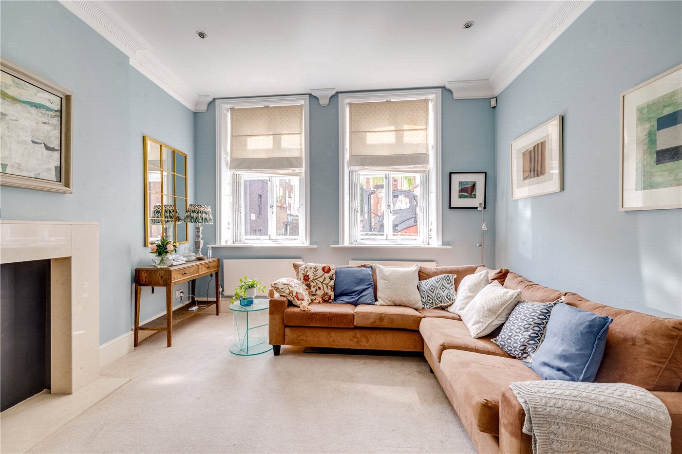 Flat Blacklands Terrace in Greater London