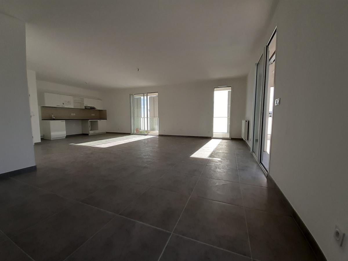 Appartement Rue Sabine et Miron Zlatin à Montpellier